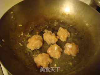 Grilled Tofu with Chicken and Fish Meatballs recipe