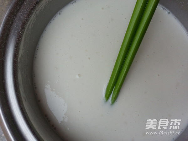 Traditional Peanut Sesame Mochi recipe