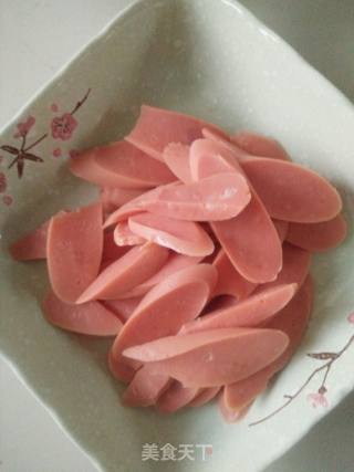 Stir-fried Ham Sausage with Green Peppers recipe
