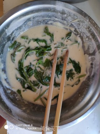 Fried Toon Fish with Wild Vegetables recipe
