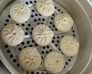 Delicious and Juicy Meat Buns and Steamed Buns [steps are Super Detailed] recipe