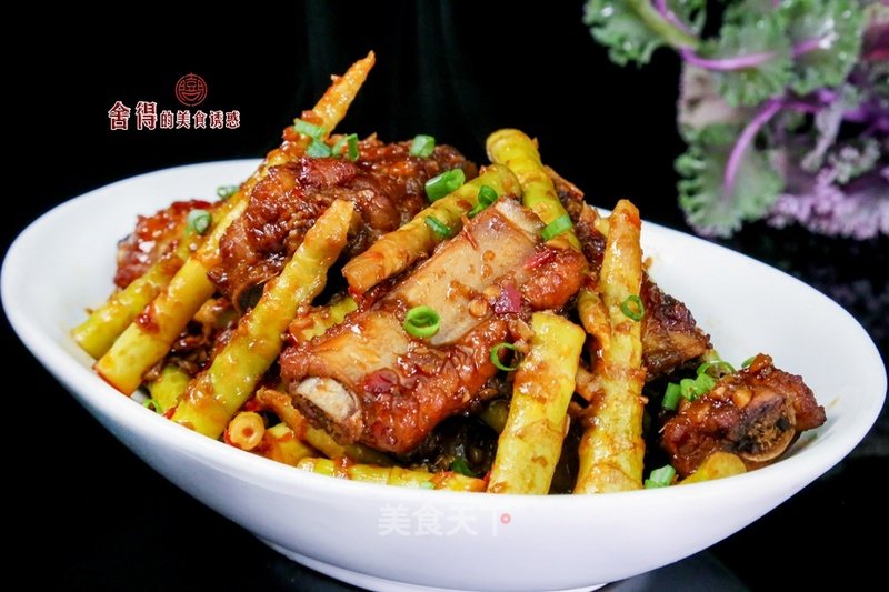 Spring Delicacy [small Bamboo Shoots Grilled Ribs]