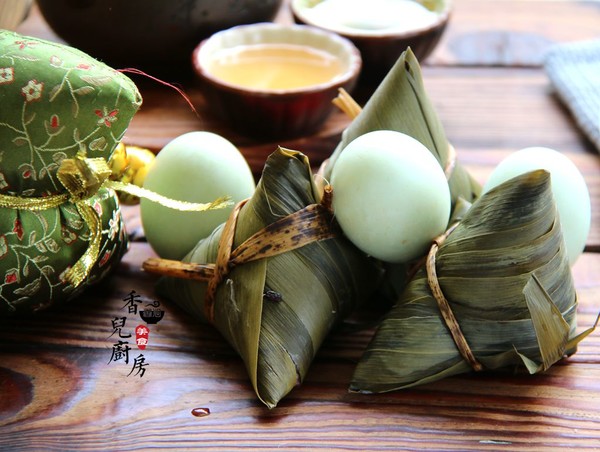 Red Bean Blood Glutinous Rice and Red Date Zongzi recipe