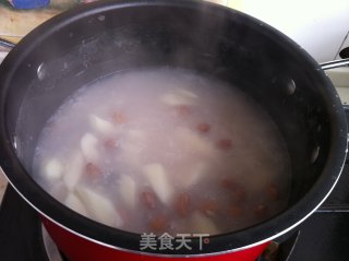 Peanuts, Candied Dates and Yam Congee recipe