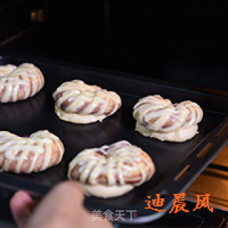 Red Bean Ring Bread recipe