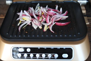 #东岭牛肉机#pork Chop Rice recipe