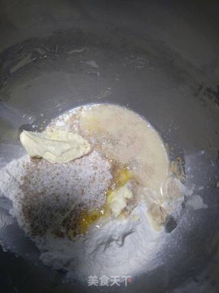 Leaf Walnut Bun recipe