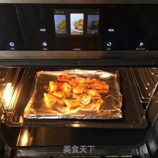 Crumbling and Crispy Baked Potato Wedges🥔 recipe