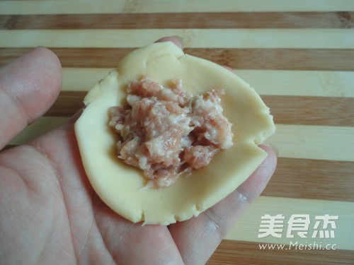 Fresh Pork Crisps recipe