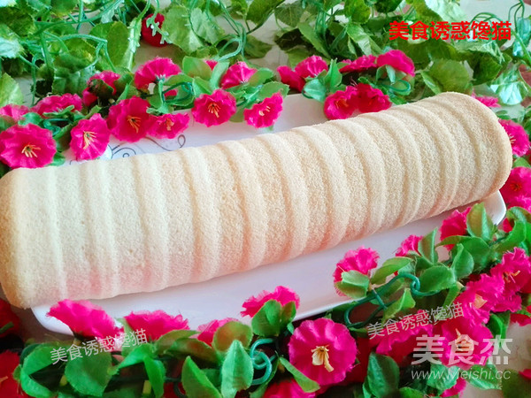 Peanut Sesame Cake Roll recipe