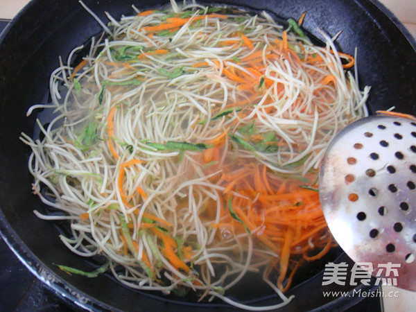 Color Silk Mung Bean Sprouts recipe