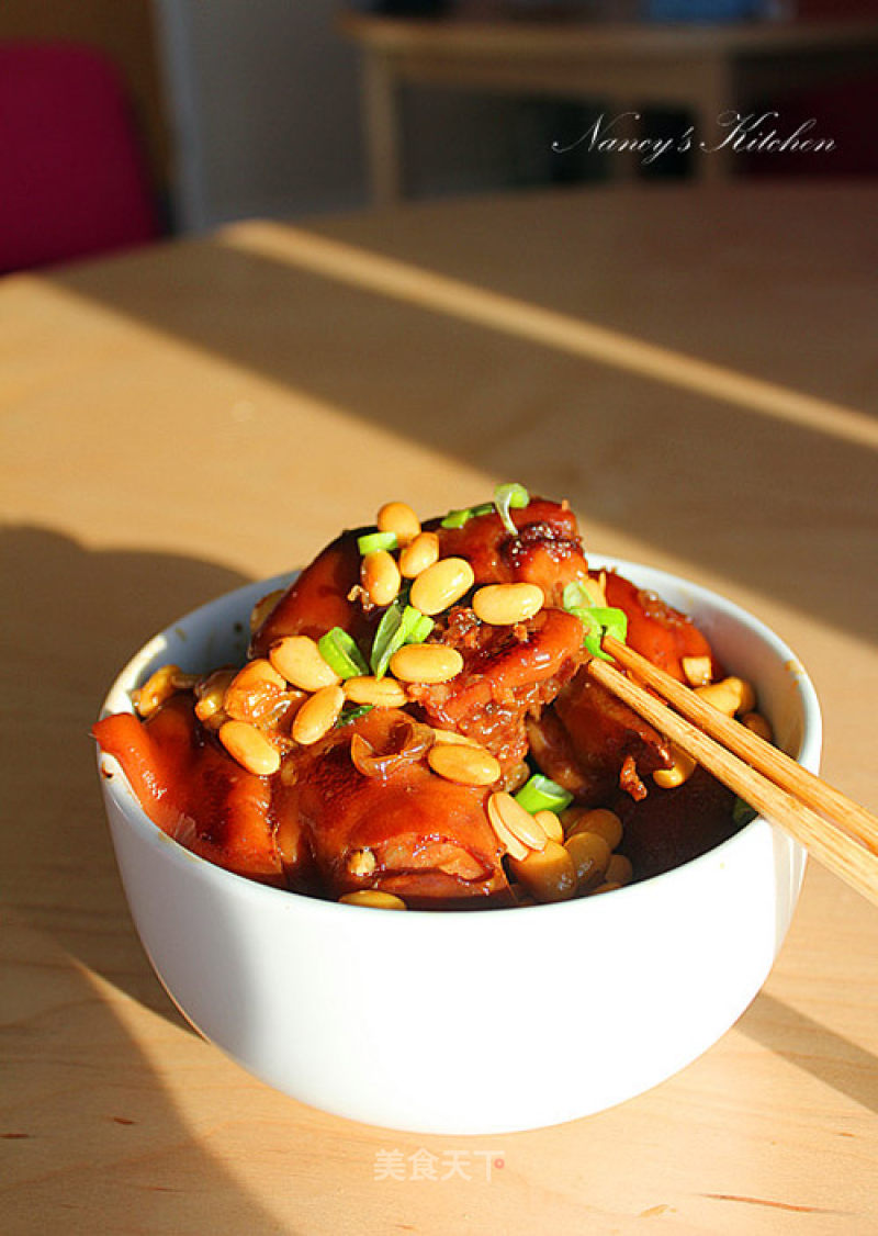 Braised Pork Knuckles with Soy Beans recipe