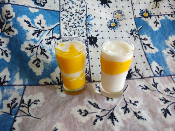 Double Fruit Milkshake recipe