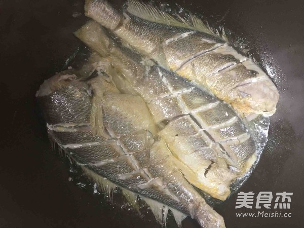 Braised Yellow Croaker recipe