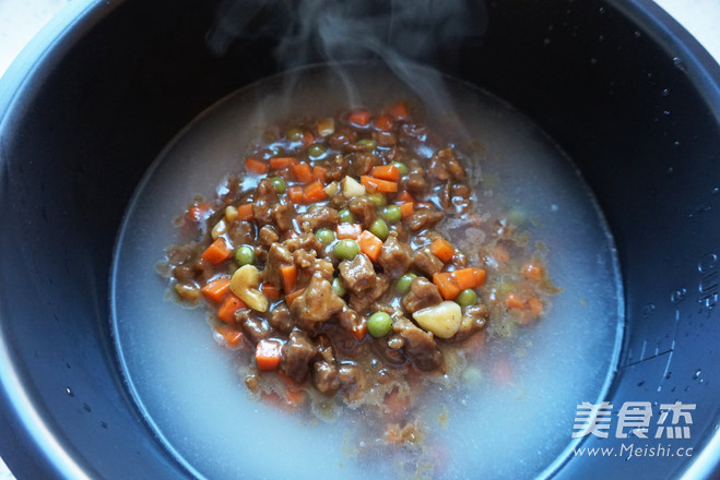 Carrot Beef Braised Rice recipe