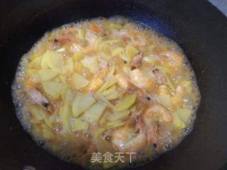 Fried Spicy Shrimp and Potatoes recipe