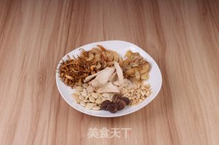 Guangdong Lao Huo Liang Soup-american Ginseng Soup for Strengthening The Spleen and Replenishing Qi recipe