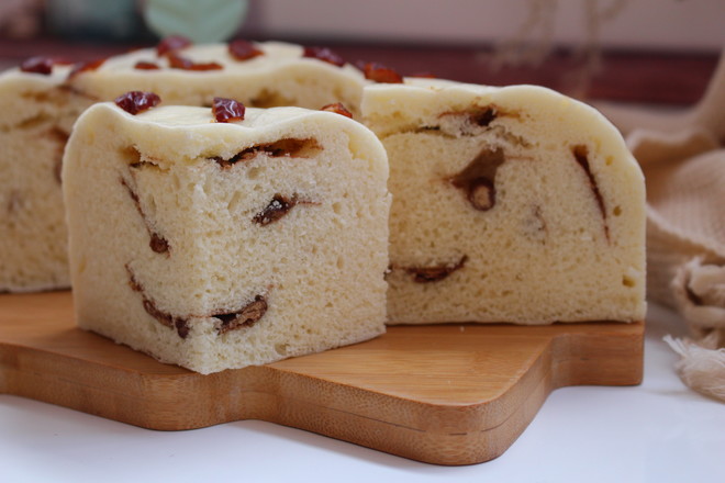 Steamed Red Bean Cake with Milk recipe
