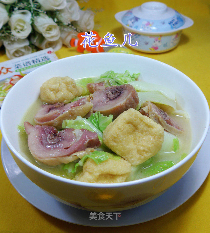 Boiled Chicken Drumsticks with Tofu and Cabbage recipe