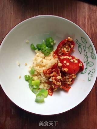 【chongqing】pickled Pepper Flammulina recipe