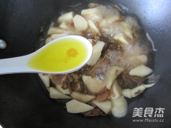 Boiled Bamboo Shoots and Dried Vegetables recipe