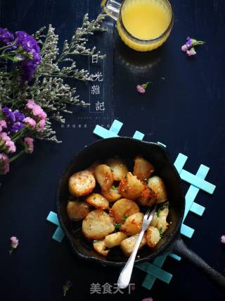 Pan-fried Spicy Potatoes recipe