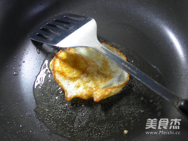 Fried Lotus Leaf Egg with Dried Vegetables recipe