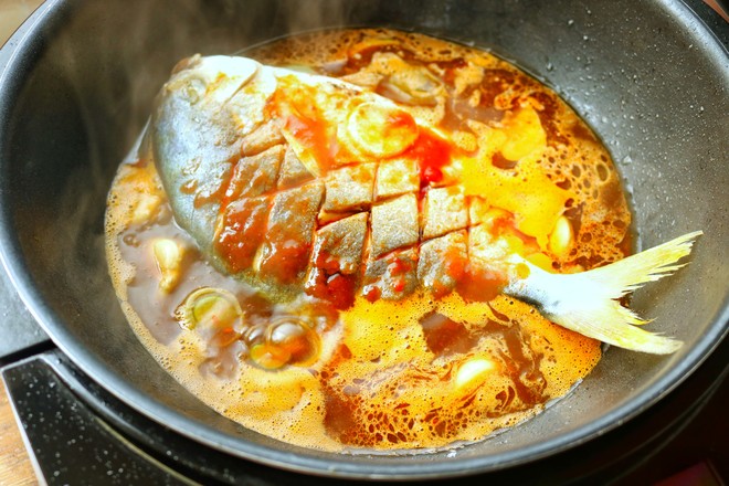 Braised Pomfret with Cumin Sauce recipe