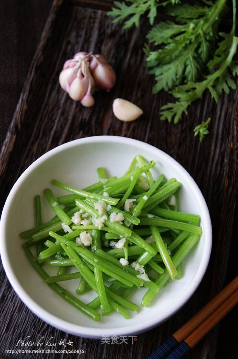 Stir-fried Wormwood Stalks recipe