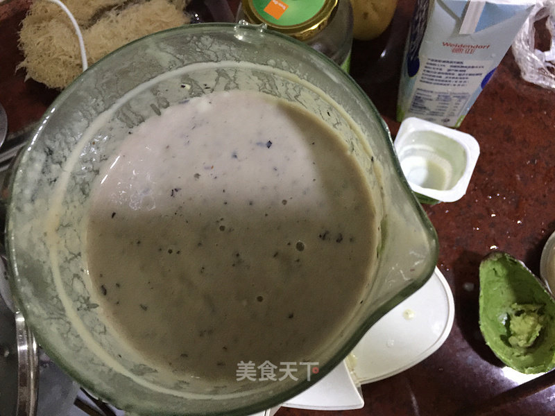 Cantaloupe Blueberry Milkshake recipe