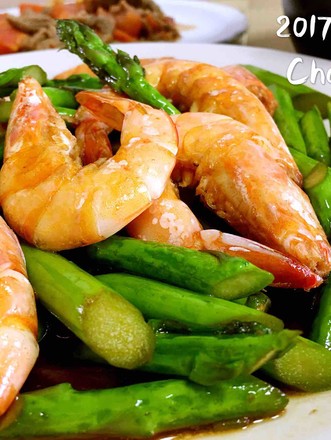 Fried Prawns with Asparagus recipe