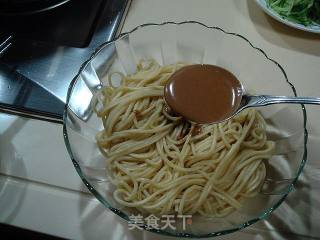 Hot Sesame Sauce Noodles recipe