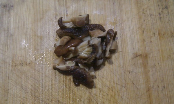 Cold Bitter Gourd and Shiitake Mushrooms recipe