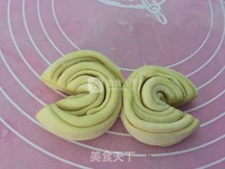 Chrysanthemum Bun recipe