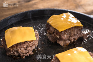 Samba Style Beef Burger-joyoung Chishi recipe