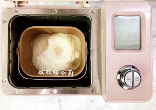 Loofah and Carrot Buns with Minced Meat recipe