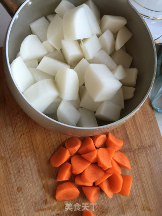 Lamb Chops and Carrot Pot recipe