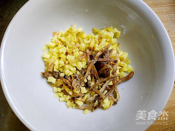 Fried Rice with Seafood and Egg recipe