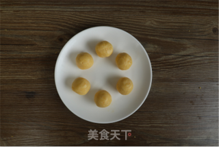 New Mid-autumn Festival ~ Custard Liuxin Mooncake recipe