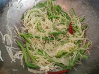 Green Pepper and Potato Shreds recipe