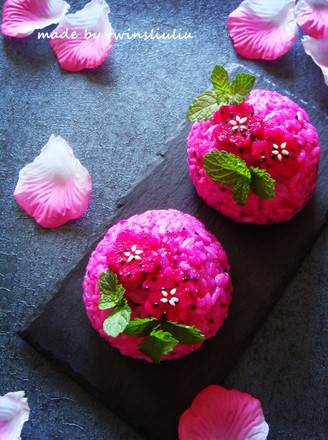Dragon Fruit Flower Rice Ball recipe