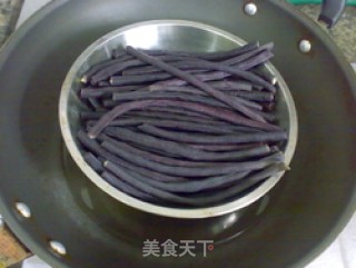 Fermented Bean Curd Mixed with Purple Beans recipe