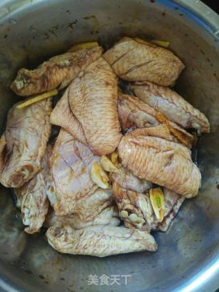 Pan-fried Chicken Wings recipe