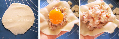 Char Siew Cloud Leg Egg Yolk Mooncake recipe