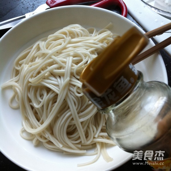 Cold Noodles with Sesame Sauce recipe