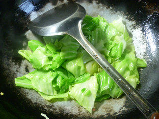 Stir-fried Beef Cabbage with Tomato recipe