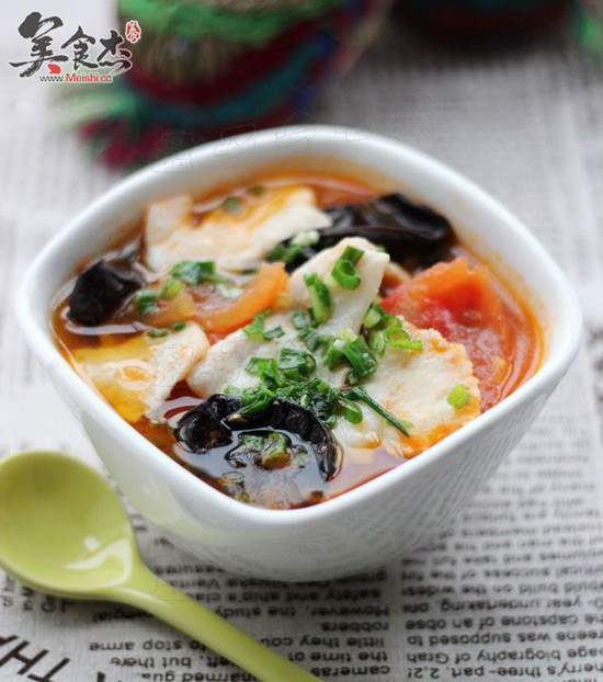 Fungus Tomato Fish Soup recipe