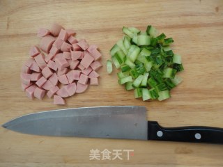 Every Year There is Fish-colorful Rice Ball recipe