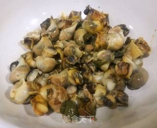 Scallions Mixed with Small Conch recipe