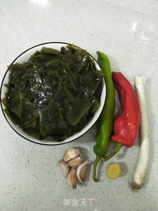 Fried Kelp with Hot Pepper recipe